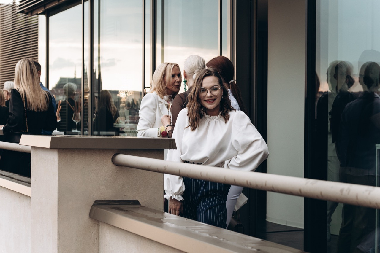 Dana Lišková - Eventová fotografka Praha - event fotografie - firemní akce - byznys portrét - korporátní fotografie 