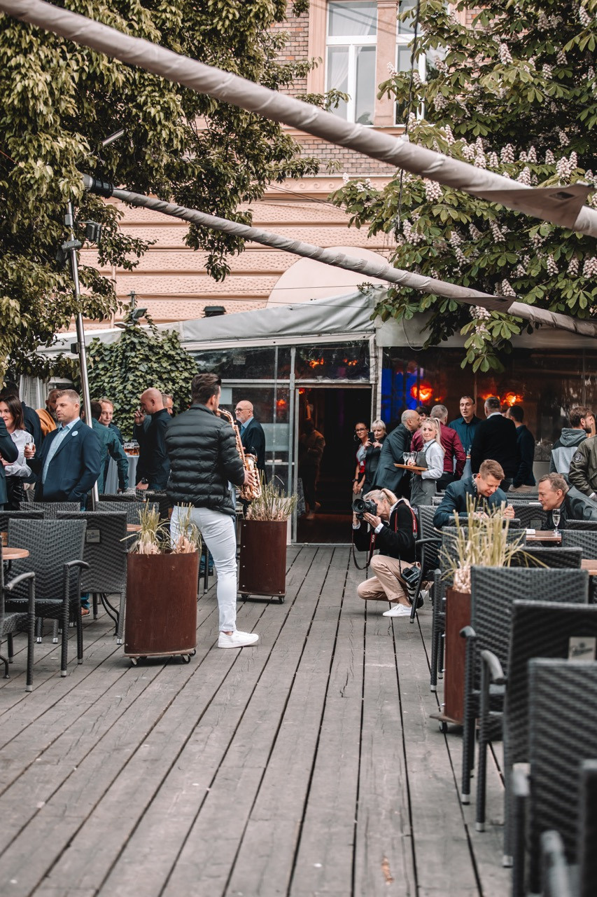 Dana Lišková - Eventová fotografka Praha - event fotografie - firemní akce - byznys portrét - korporátní fotografie 