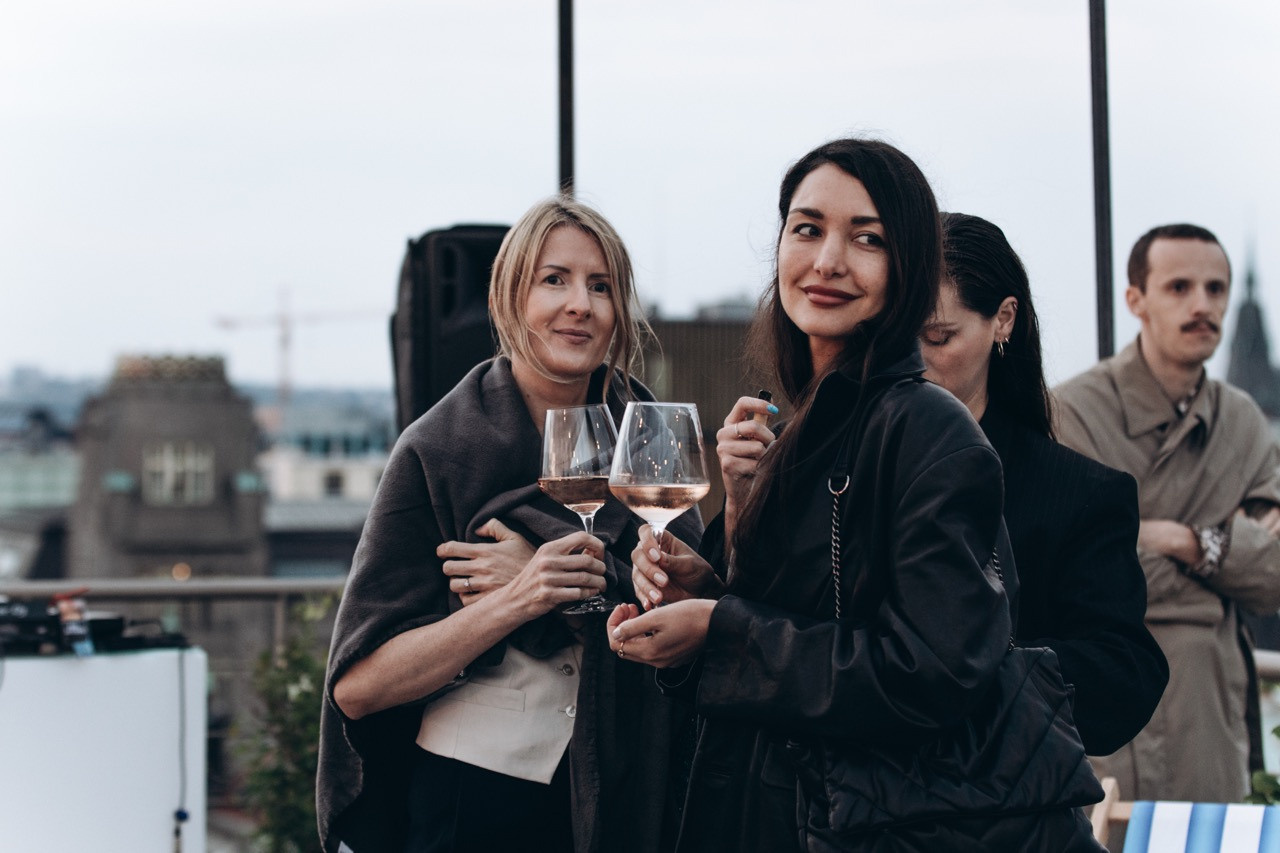 Dana Lišková - Eventová fotografka Praha - event fotografie - firemní akce - byznys portrét - korporátní fotografie 