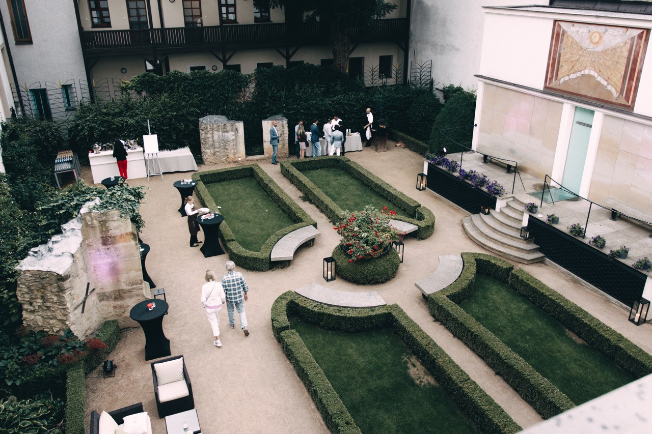 Dana Lišková - Eventová fotografka Praha - event fotografie - firemní akce - byznys portrét - korporátní fotografie 