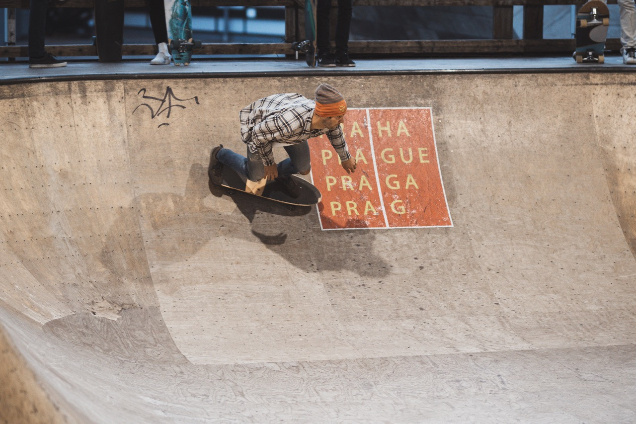 SKATE. Dana Lišková — Empatická fotografka | Introspektivní umělkyně | Neurodivergentní koučka| Zakladatelka Artepy.cz