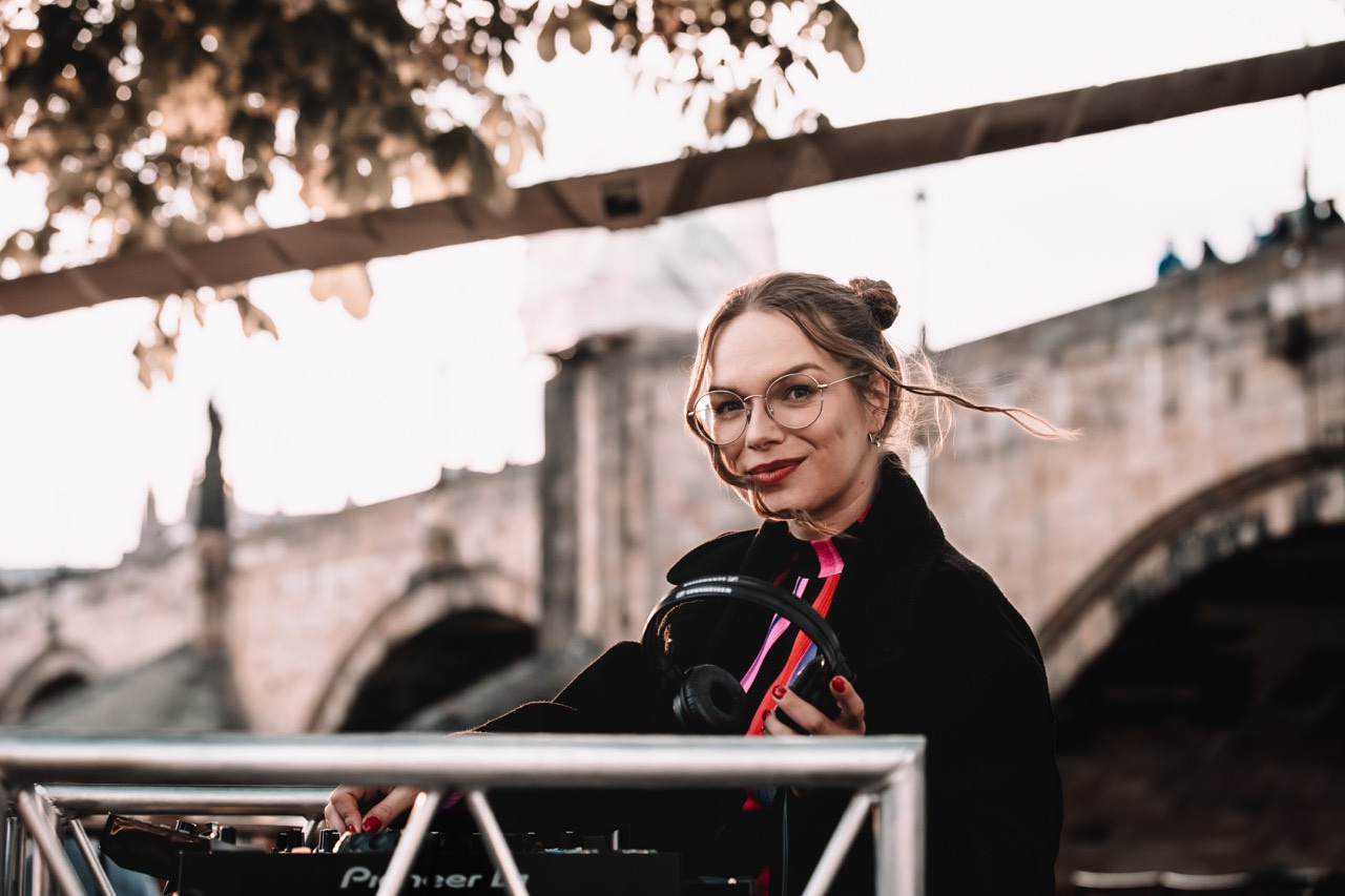 Dana Lišková - Eventová fotografka Praha - event fotografie - firemní akce - byznys portrét - korporátní fotografie 