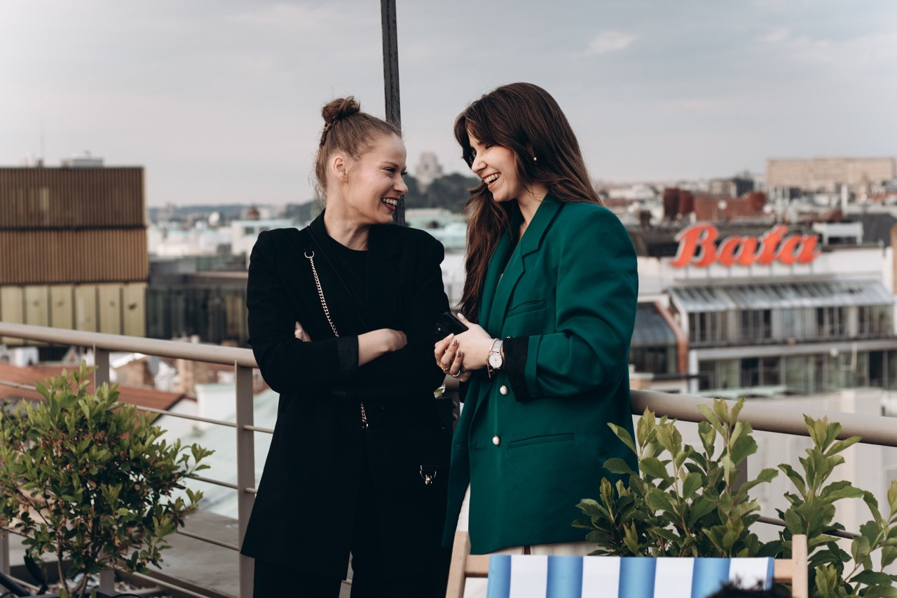 Dana Lišková - Eventová fotografka Praha - event fotografie - firemní akce - byznys portrét - korporátní fotografie 