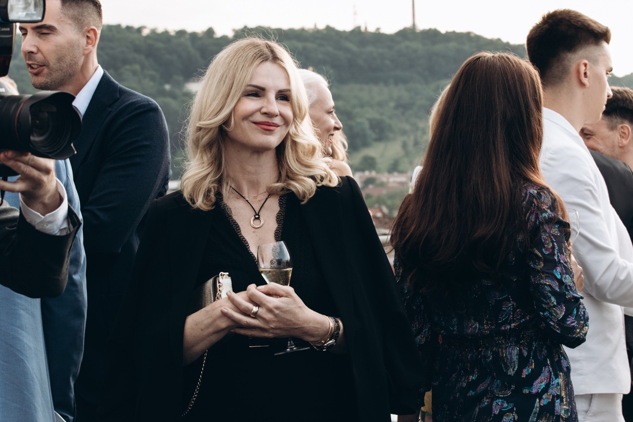 Dana Lišková - Eventová fotografka Praha - event fotografie - firemní akce - byznys portrét - korporátní fotografie 