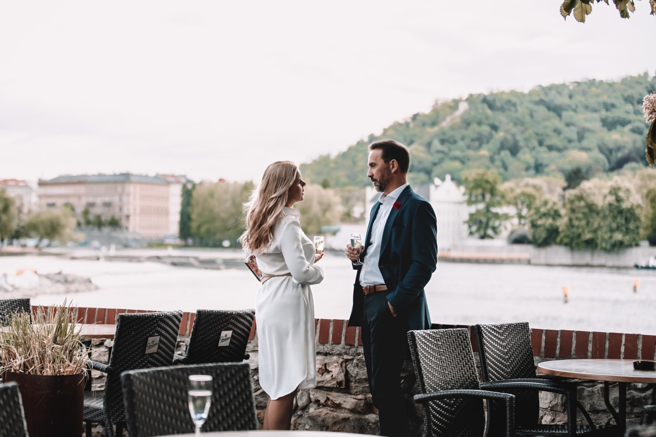 Dana Lišková - Eventová fotografka Praha - event fotografie - firemní akce - byznys portrét - korporátní fotografie 