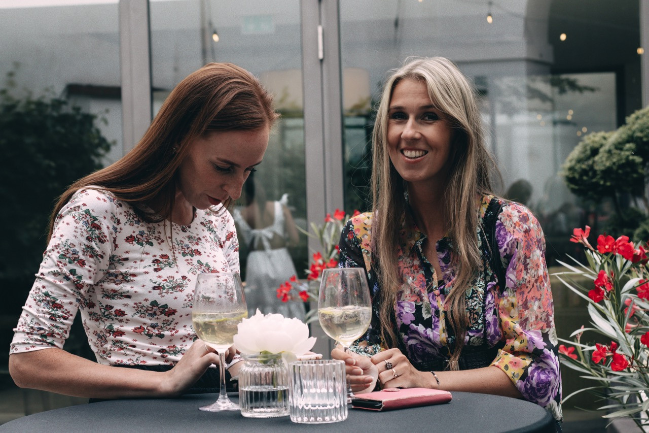 Dana Lišková - Eventová fotografka Praha - event fotografie - firemní akce - byznys portrét - korporátní fotografie 