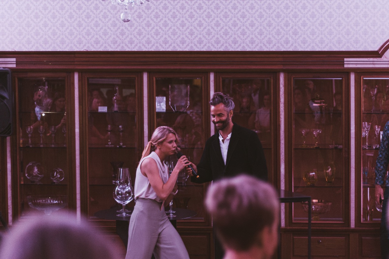 Dana Lišková - Eventová fotografka Praha - event fotografie - firemní akce - business portrét