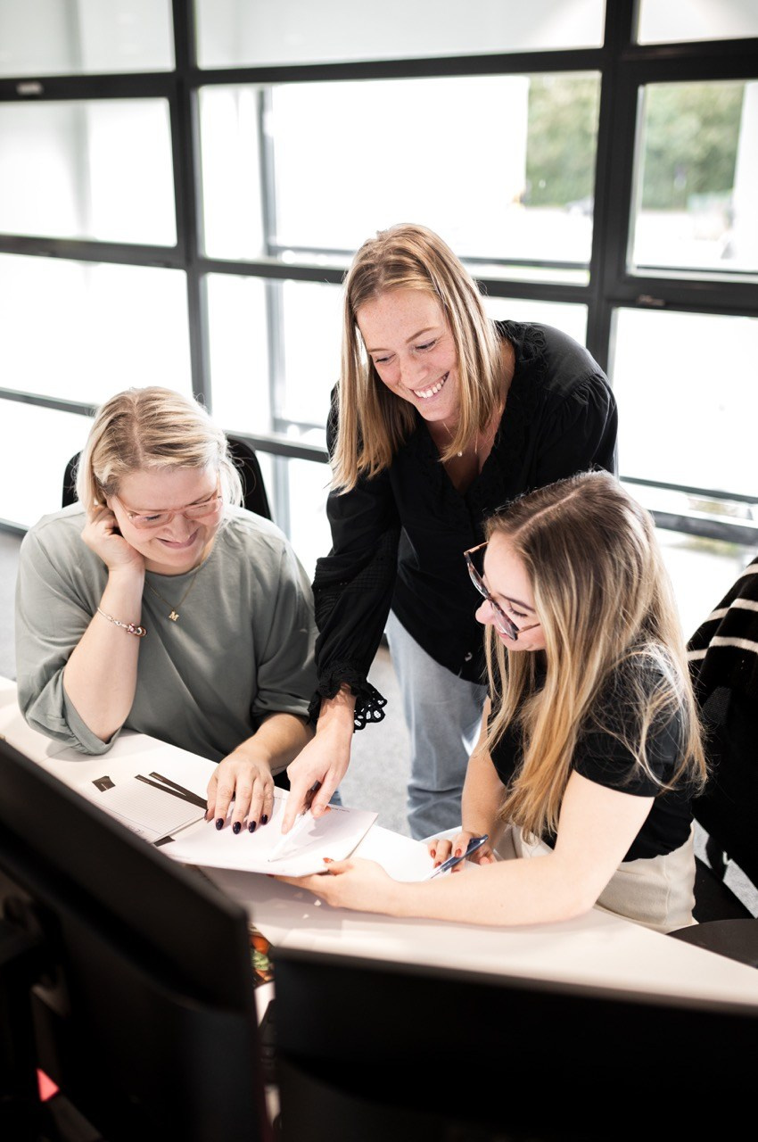 Dana Lišková - Portrétní a brandová fotografka Praha - Byznys portrét Praha - Brandové foto praha - Byznys a korporátní portrét Praha - Firemní focení Praha