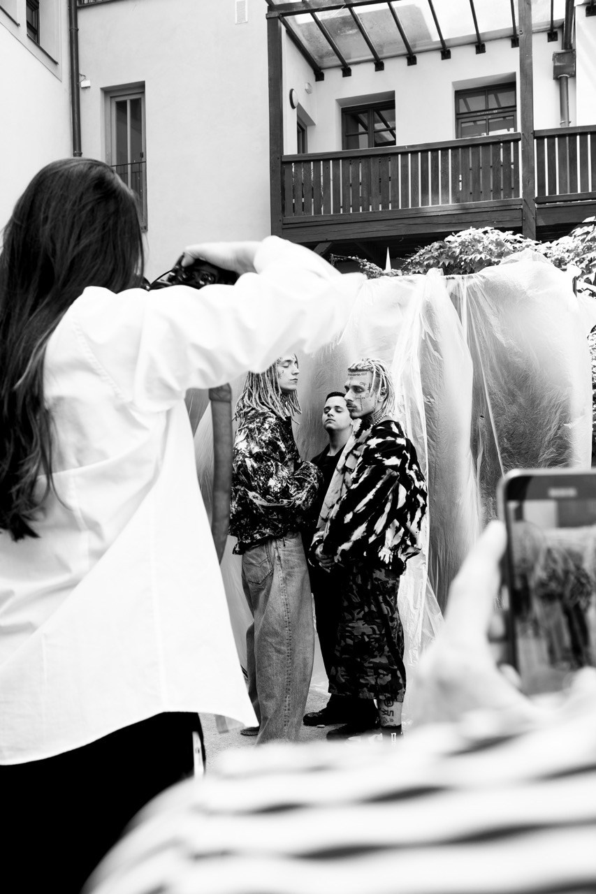 BACKSTAGE. Dana Lišková — Empathetic Photographer | Introspective Artist |Neurodivergent Coach | Founder of Artepy.cz