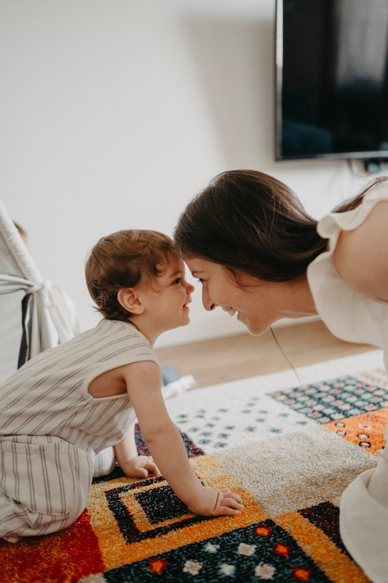 Dunjin i Vukanov 1. rodjendan / fotografisanje kod kuce. Deciji i porodicni fotograf u Beogradu Oksana Skendzic