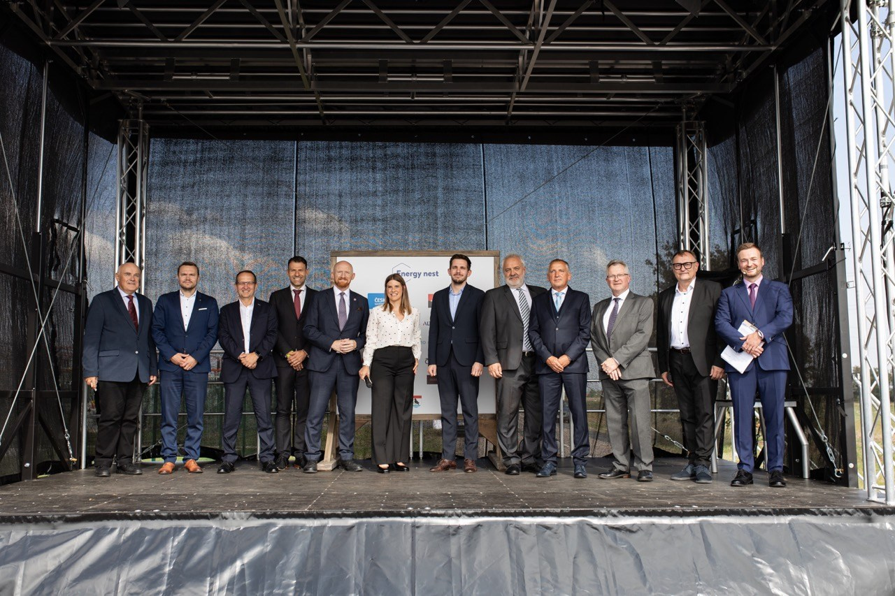 Dana Lišková - Eventová fotografka Praha - event fotografie - firemní akce - byznys portrét - korporátní fotografie 