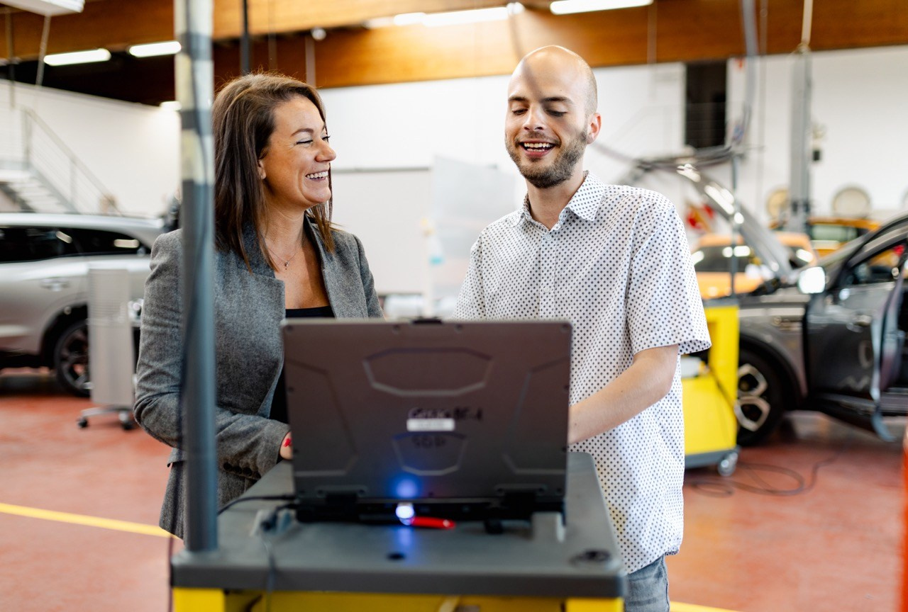 Dana Lišková - Portrétní a brandová fotografka Praha - Byznys portrét Praha - Brandové foto praha - Byznys a korporátní portrét Praha - Firemní focení Praha