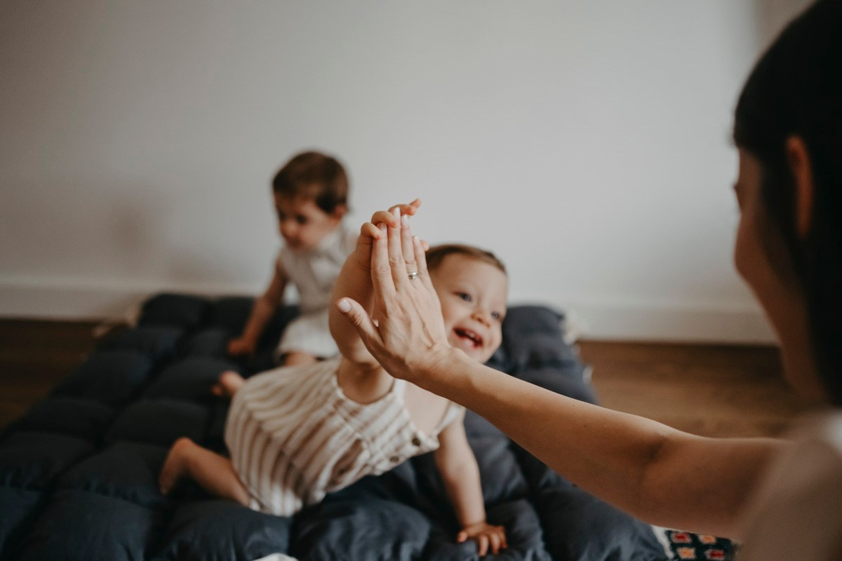 Dunjin i Vukanov 1. rodjendan / fotografisanje kod kuce. Deciji i porodicni fotograf u Beogradu Oksana Skendzic