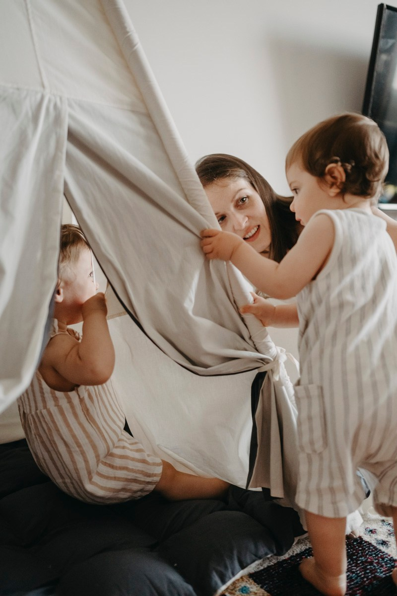 Dunjin i Vukanov 1. rodjendan / fotografisanje kod kuce. Deciji i porodicni fotograf u Beogradu Oksana Skendzic