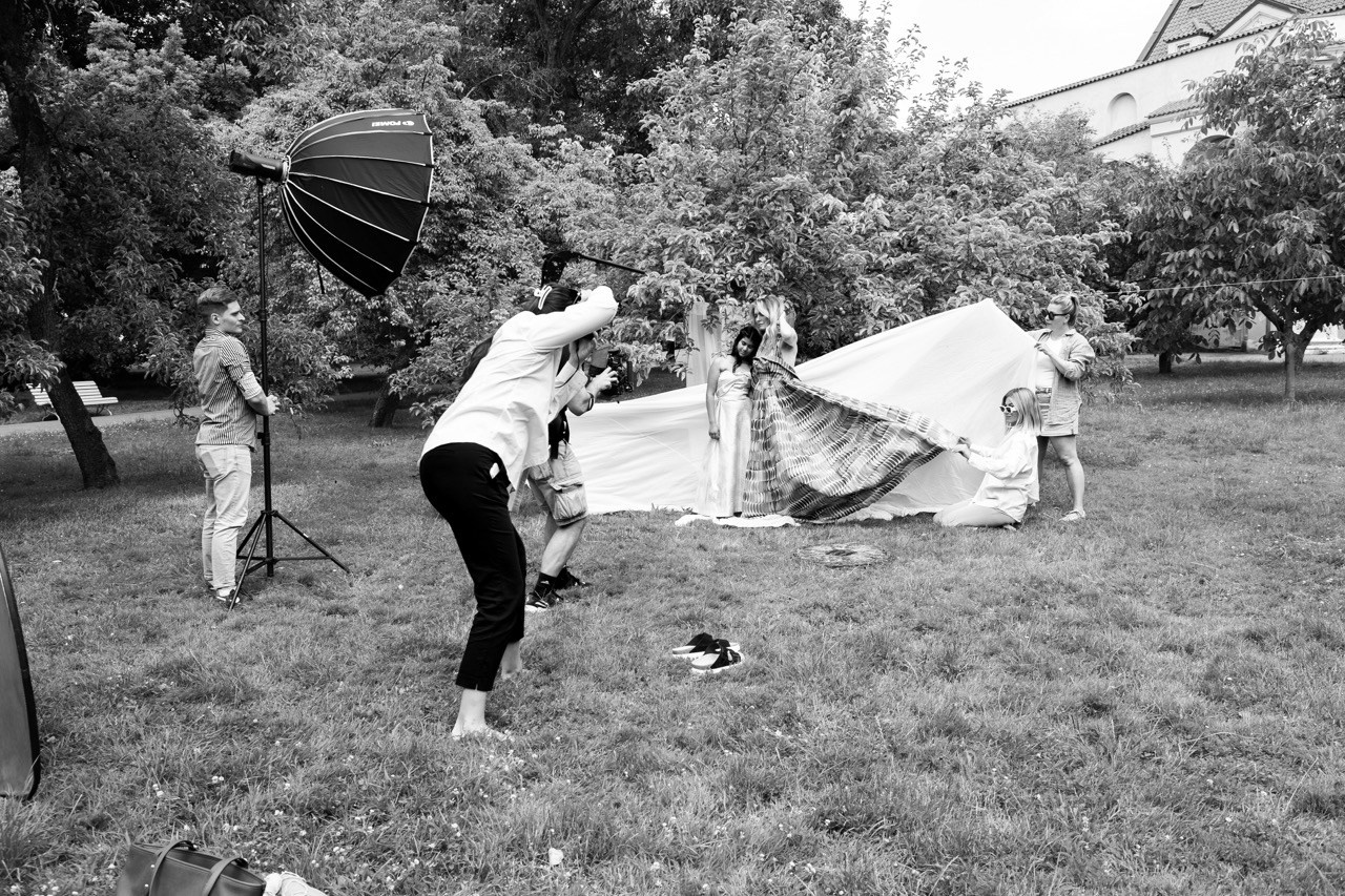 BACKSTAGE. Dana Lišková — Empathetic Photographer | Introspective Artist |Neurodivergent Coach | Founder of Artepy.cz