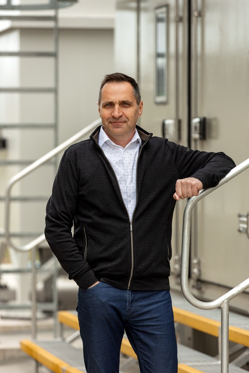 Dana Lišková - Portrétní a brandová fotografka Praha - Byznys portrét Praha - Brandové foto praha - Byznys a korporátní portrét Praha - Firemní focení Praha