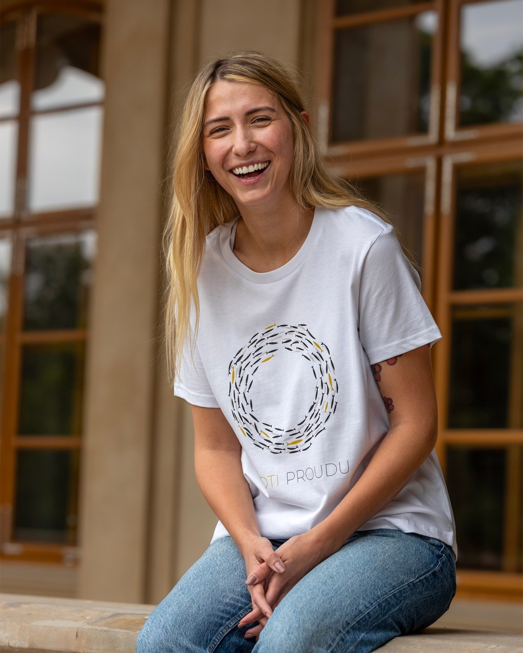 PRO ZNAČKY. Dana Lišková — Empatická fotografka | Introspektivní umělkyně | Neurodivergentní koučka| Zakladatelka Artepy.cz