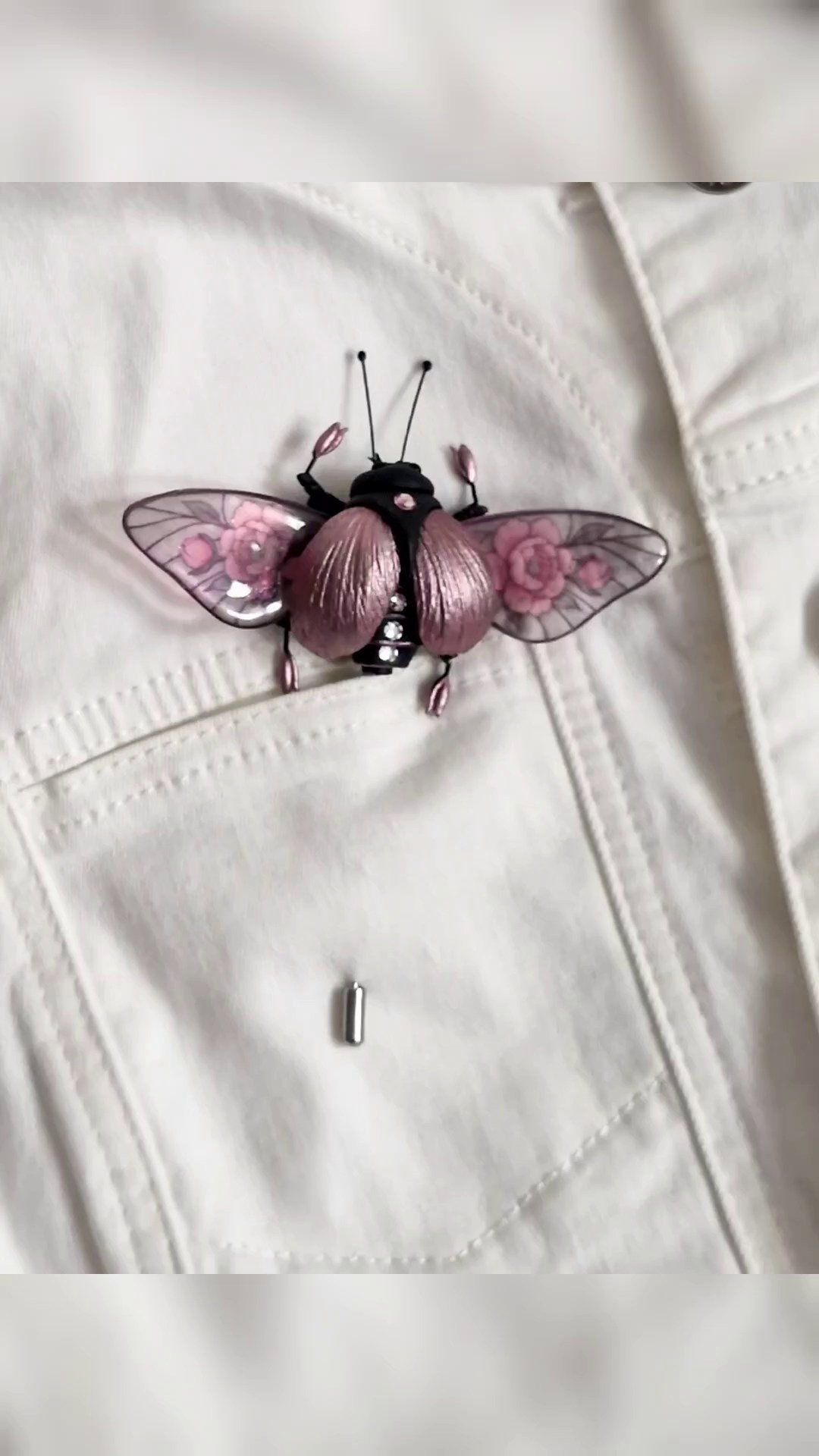 Броши-жуки / Insekten-Broschen ➜. Oksana Paul-Gardinen-Design Oksana Paul ✧ Art of Gardinen & Textile Design ✧ Polymer Clay Art & Handmade Creatures