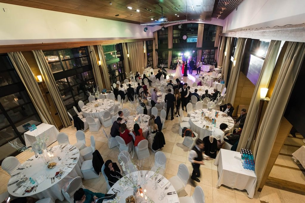 Casa Vlǎsia. Stefan Teodorescu — Fotograf de Nunta