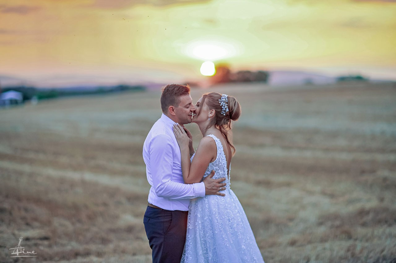 Photographer Zorii. Khanoff production