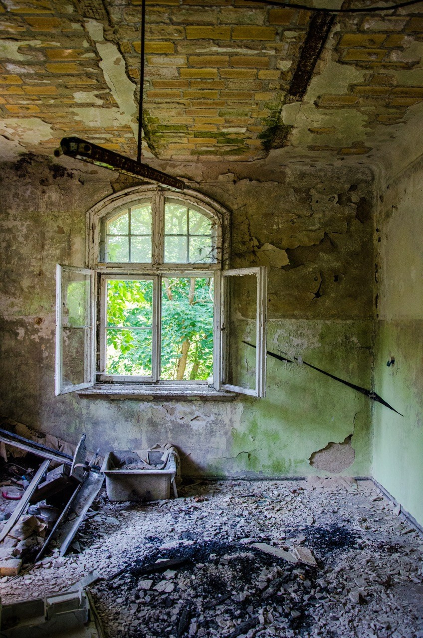 Aesthetic of Chaos. Katerina Kiper Photography