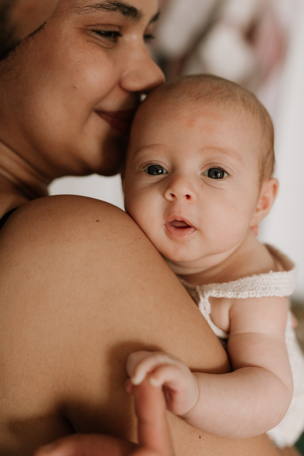 Baby Tamara (2 Monate Alt). Familien & Hochzeitfotografin Nadja Holzmann