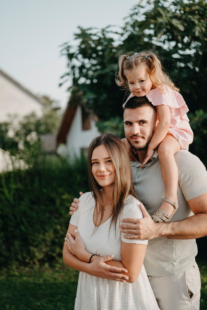Jelena, Milos, Lena i Viktor / porodicno fotografisanje. Deciji i porodicni fotograf u Beogradu Oksana Skendzic