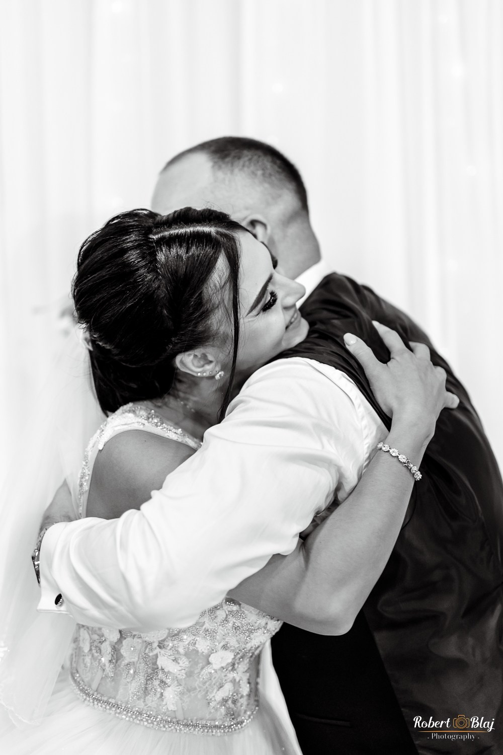 Adelina & Ion (Italy). Robert Blaj - Fotograf Nuntă Iași