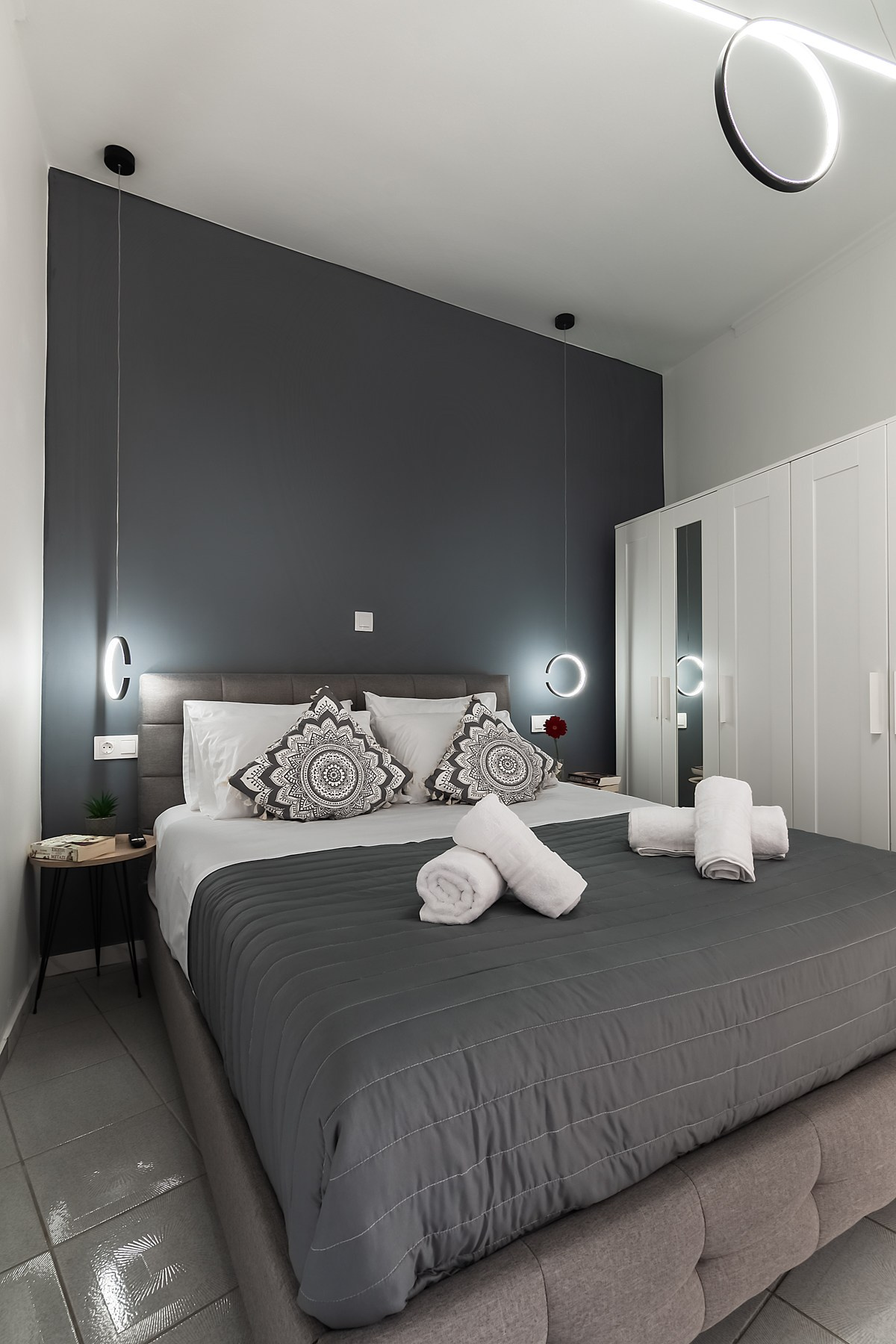 Michail Suit. Photograper in Chania, Crete