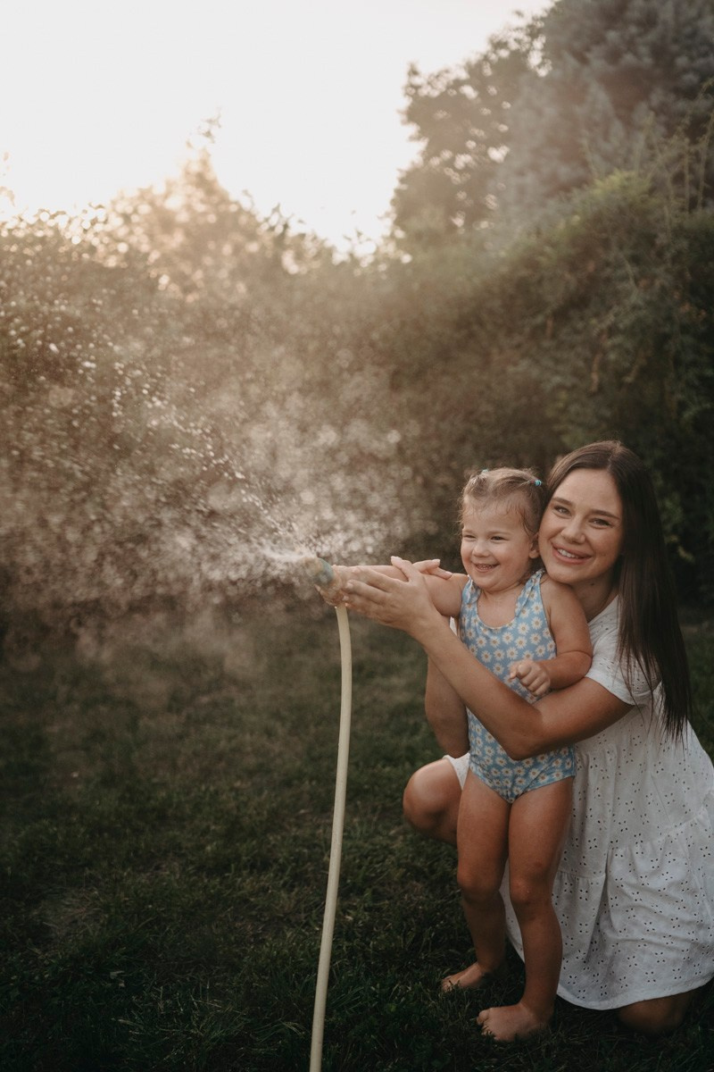 Jelena, Milos, Lena i Viktor / porodicno fotografisanje. Deciji i porodicni fotograf u Beogradu Oksana Skendzic