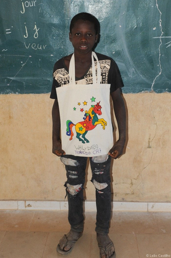 Photos of volunteer work at Senegal. Simbahalu