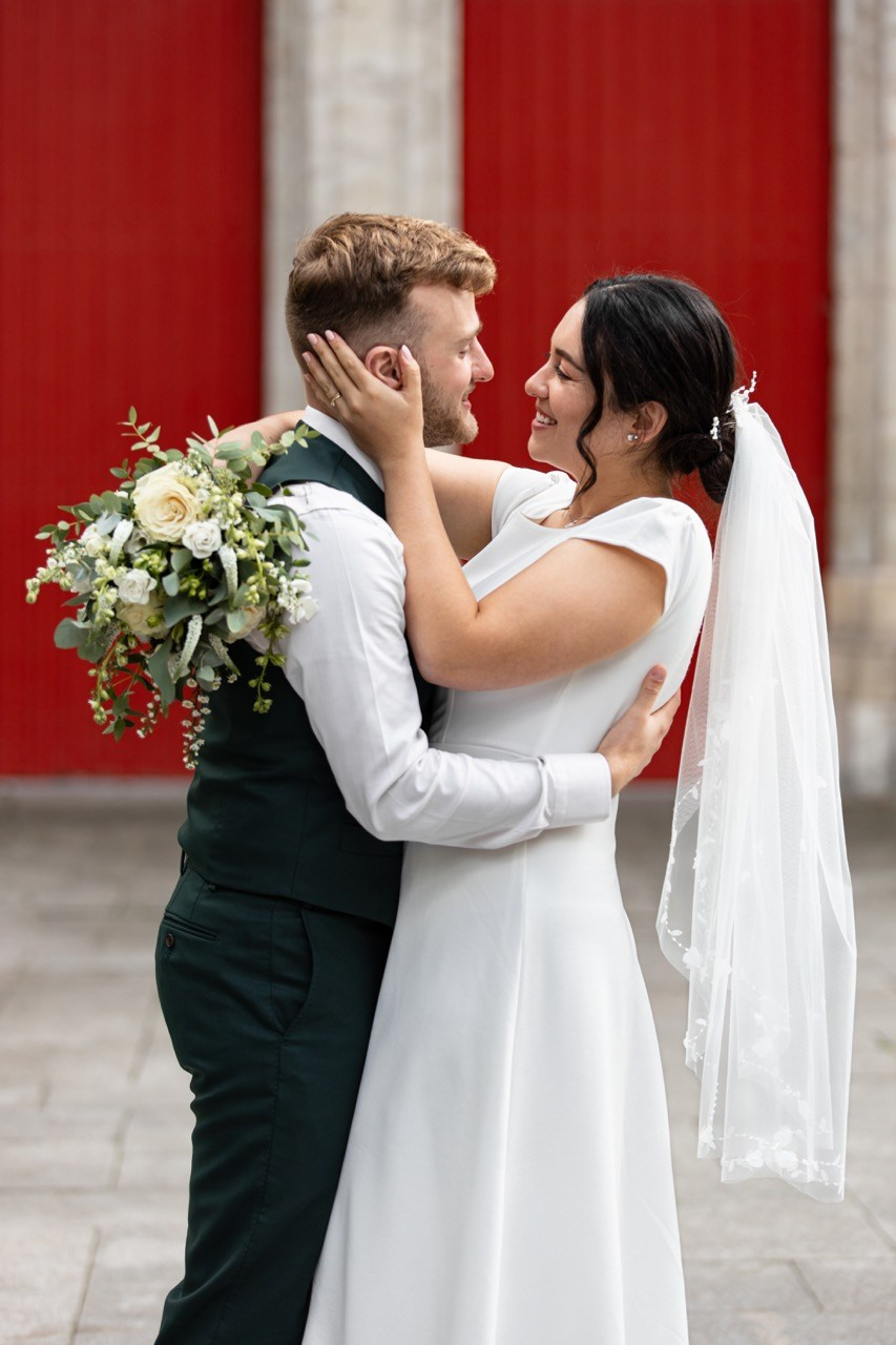 Dana Lišková - Svatební fotografka Praha - Svatební fotograf Praha - Párové fotografie - Svatební portréty 