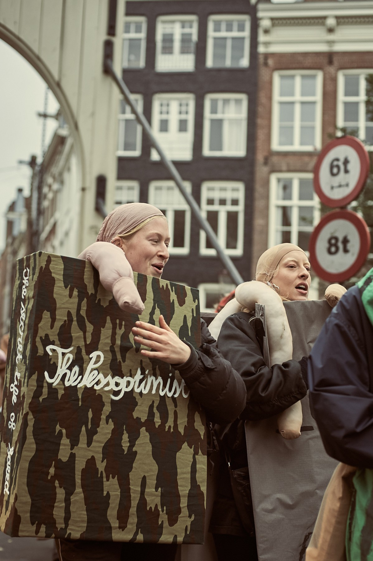 Taak.me/Gluklya Pershina/ Carnival of the Oppressed Feelings. Fotograaf Amsterdam - Victoria Ushkanova