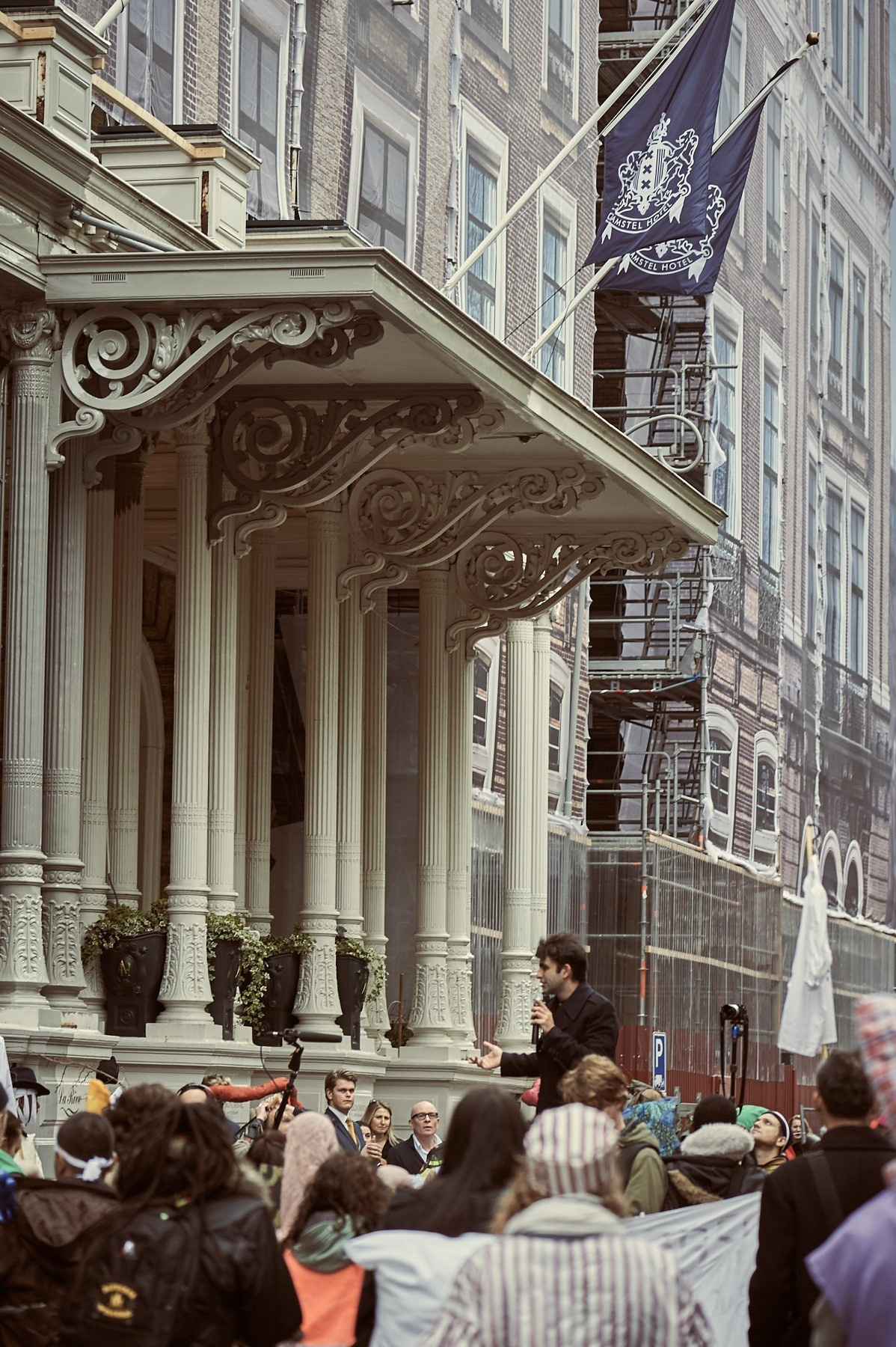 Taak.me/Gluklya Pershina/ Carnival of the Oppressed Feelings. Fotograaf Amsterdam - Victoria Ushkanova