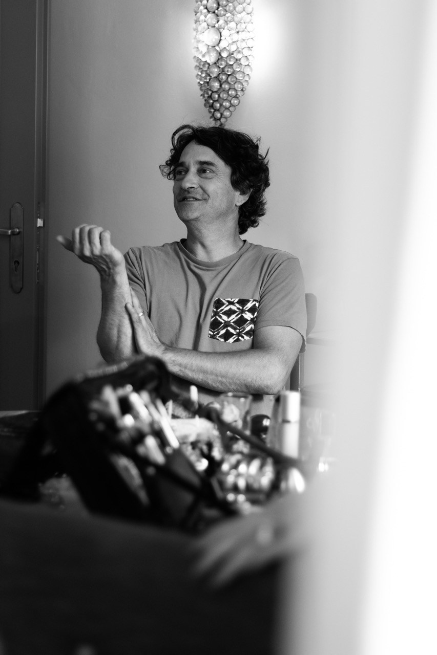 BACKSTAGE. Dana Lišková — Empathetic Photographer | Introspective Artist |Neurodivergent Coach | Founder of Artepy.cz