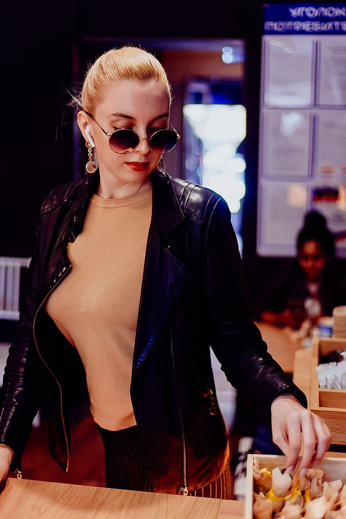 КОФЕЙНЯ. МАРИЯ ВАЛУЕВА Фотограф в Ницце, Каннах, Монако, Франции, Европе. Фотограф в Стамбуле