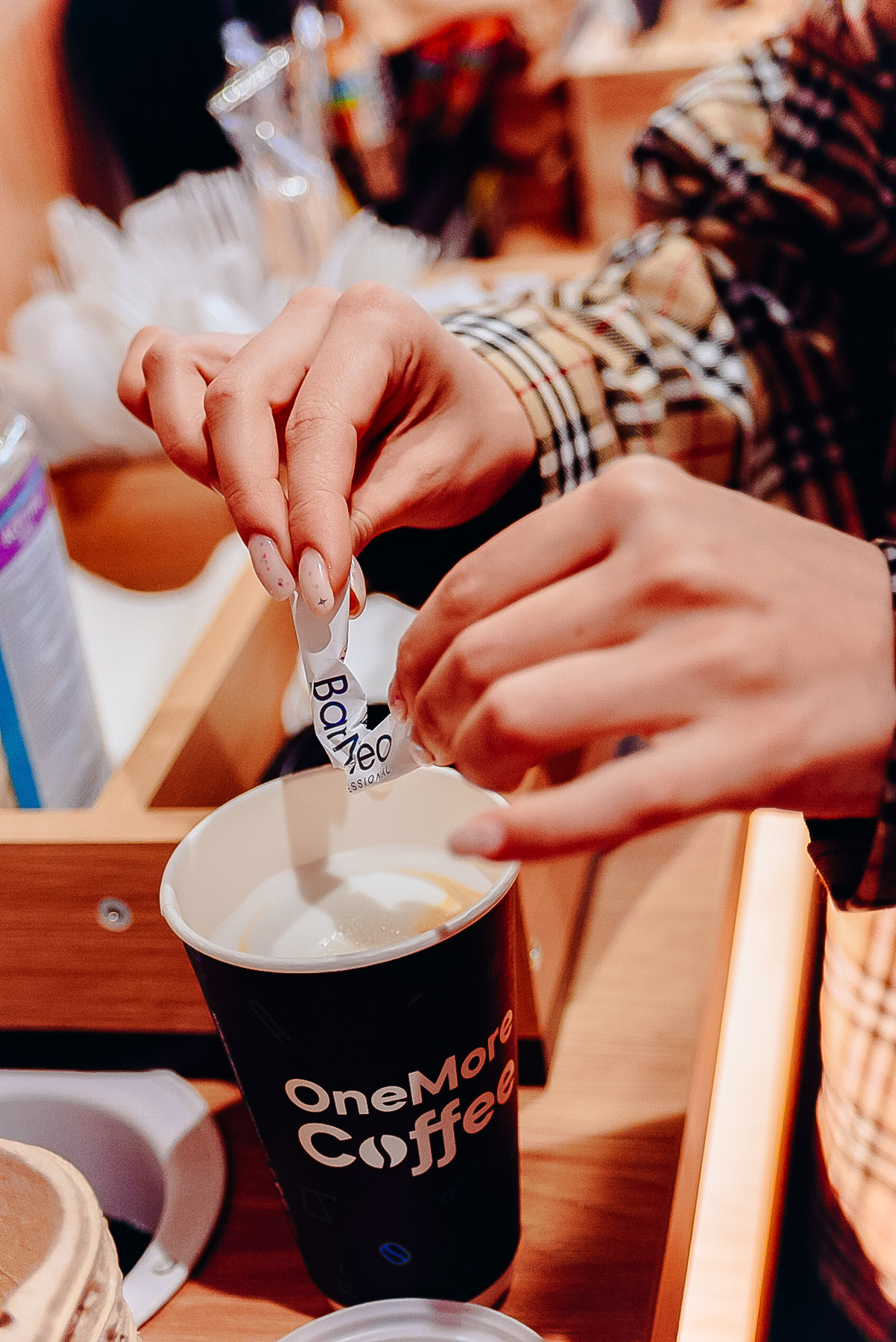 КОФЕЙНЯ. МАРИЯ ВАЛУЕВА Фотограф в Ницце, Каннах, Монако, Франции, Европе. Фотограф в Стамбуле