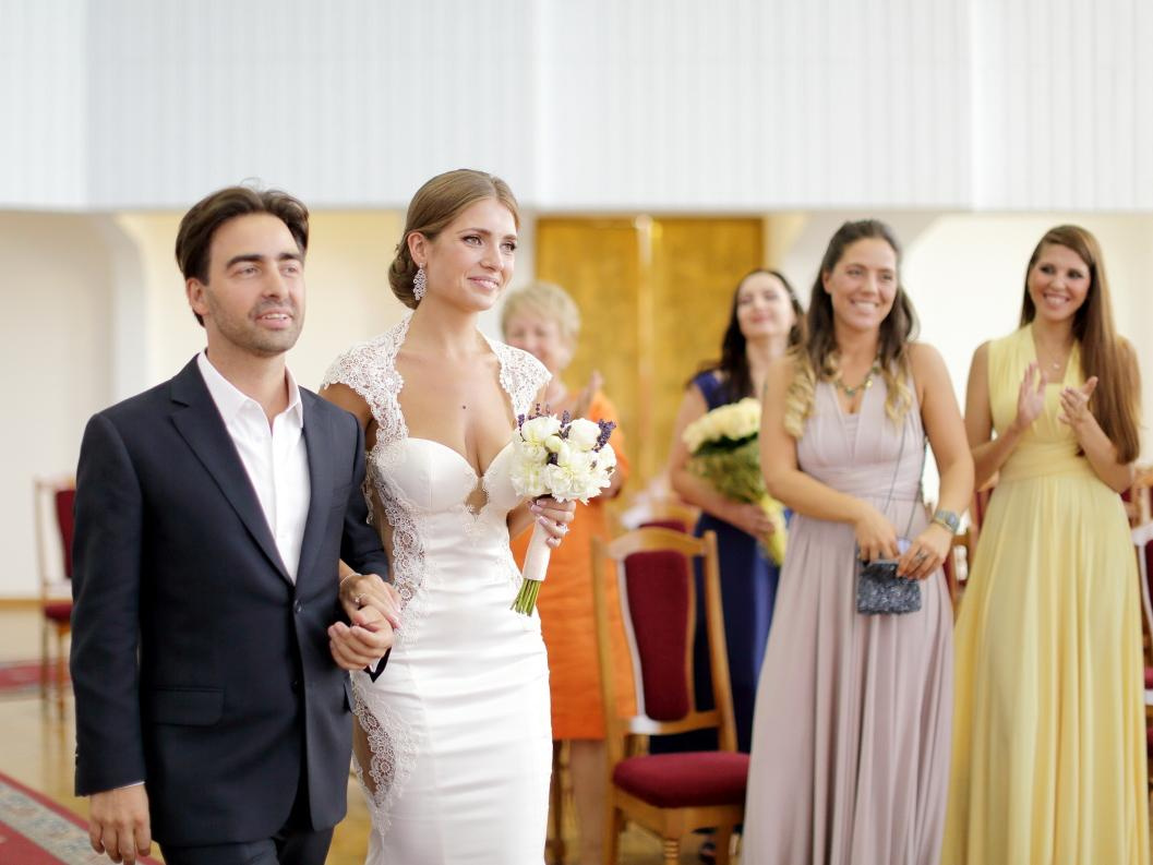 Ukraina-Kiev. Luxury wedding, portrait, family photographer over Europe