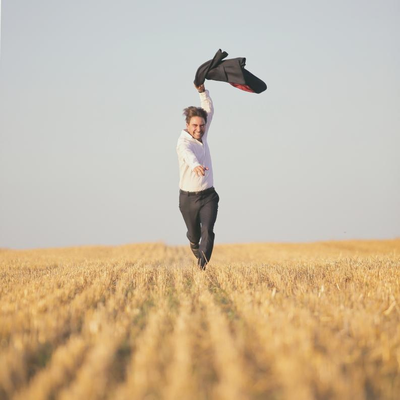 Ukraina-Kiev. Luxury wedding, portrait, family photographer over Europe