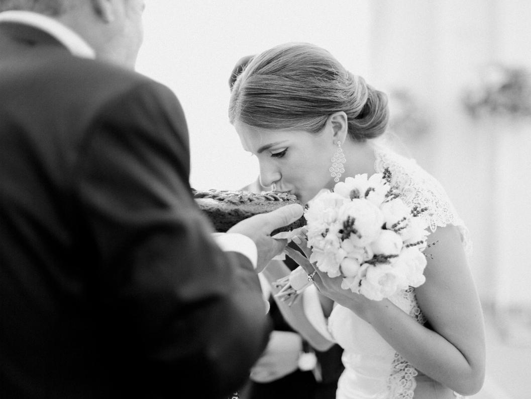 Ukraina-Kiev. Luxury wedding, portrait, family photographer over Europe