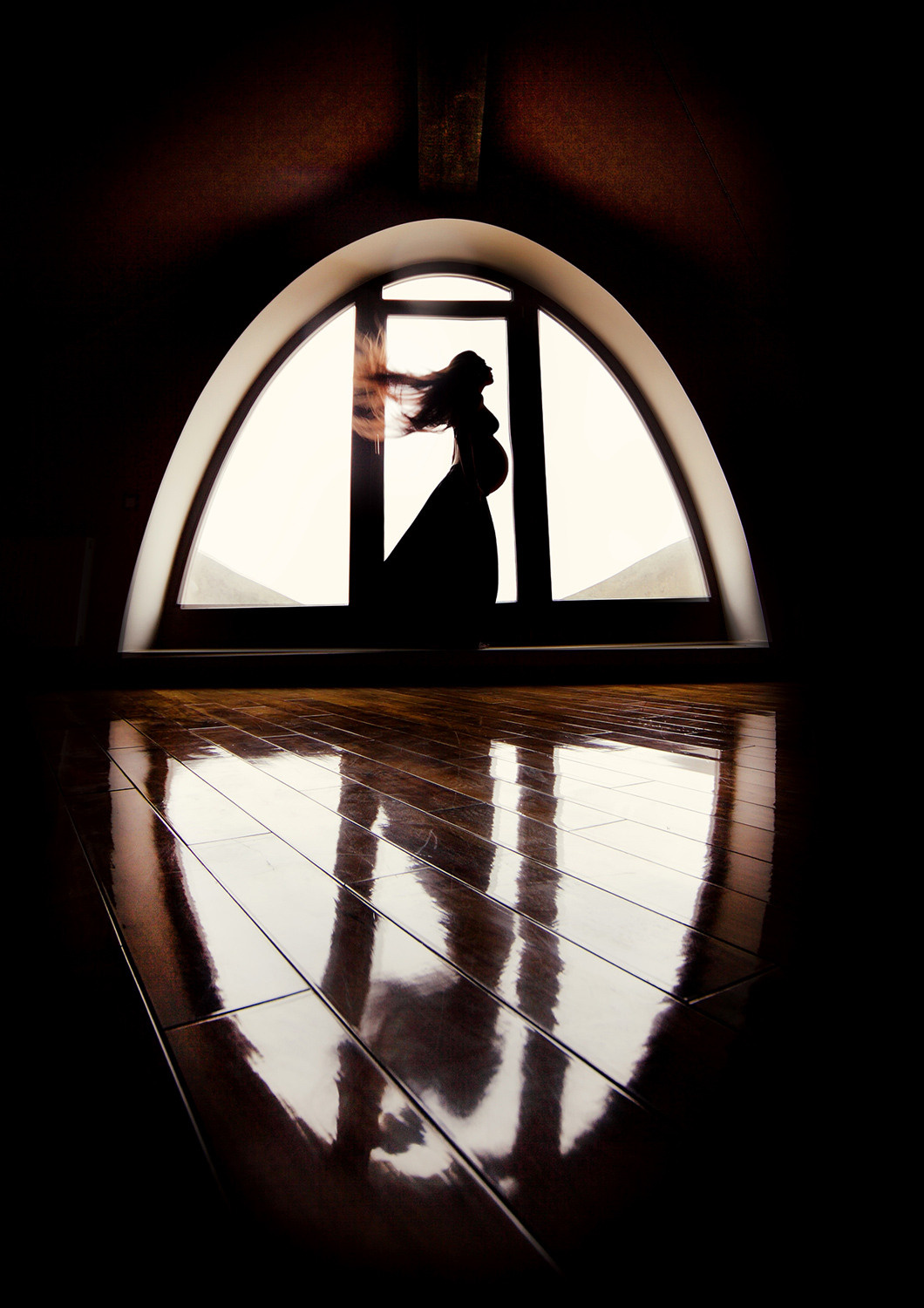 Pregnancy. Luxury wedding, portrait, family photographer over Europe