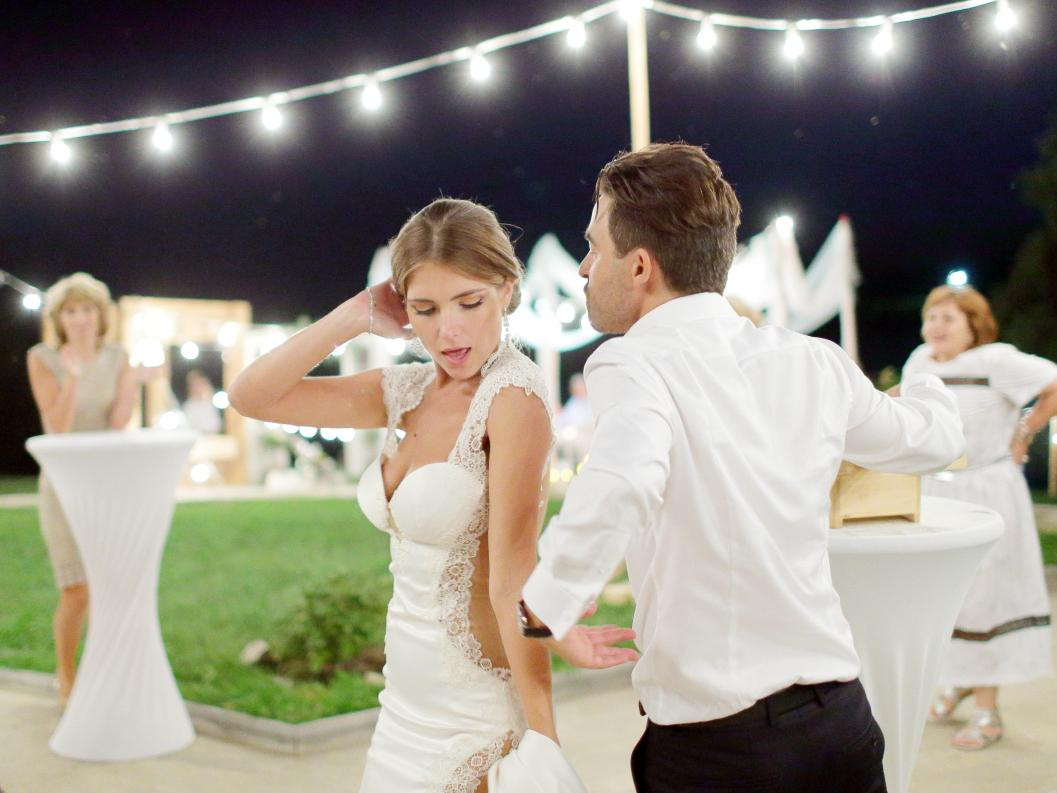 Ukraina-Kiev. Luxury wedding, portrait, family photographer over Europe