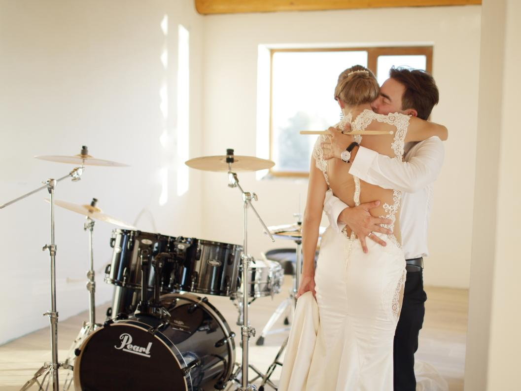 Ukraina-Kiev. Luxury wedding, portrait, family photographer over Europe