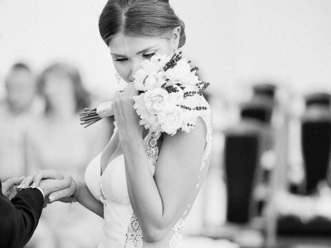 Ukraina-Kiev. Luxury wedding, portrait, family photographer over Europe