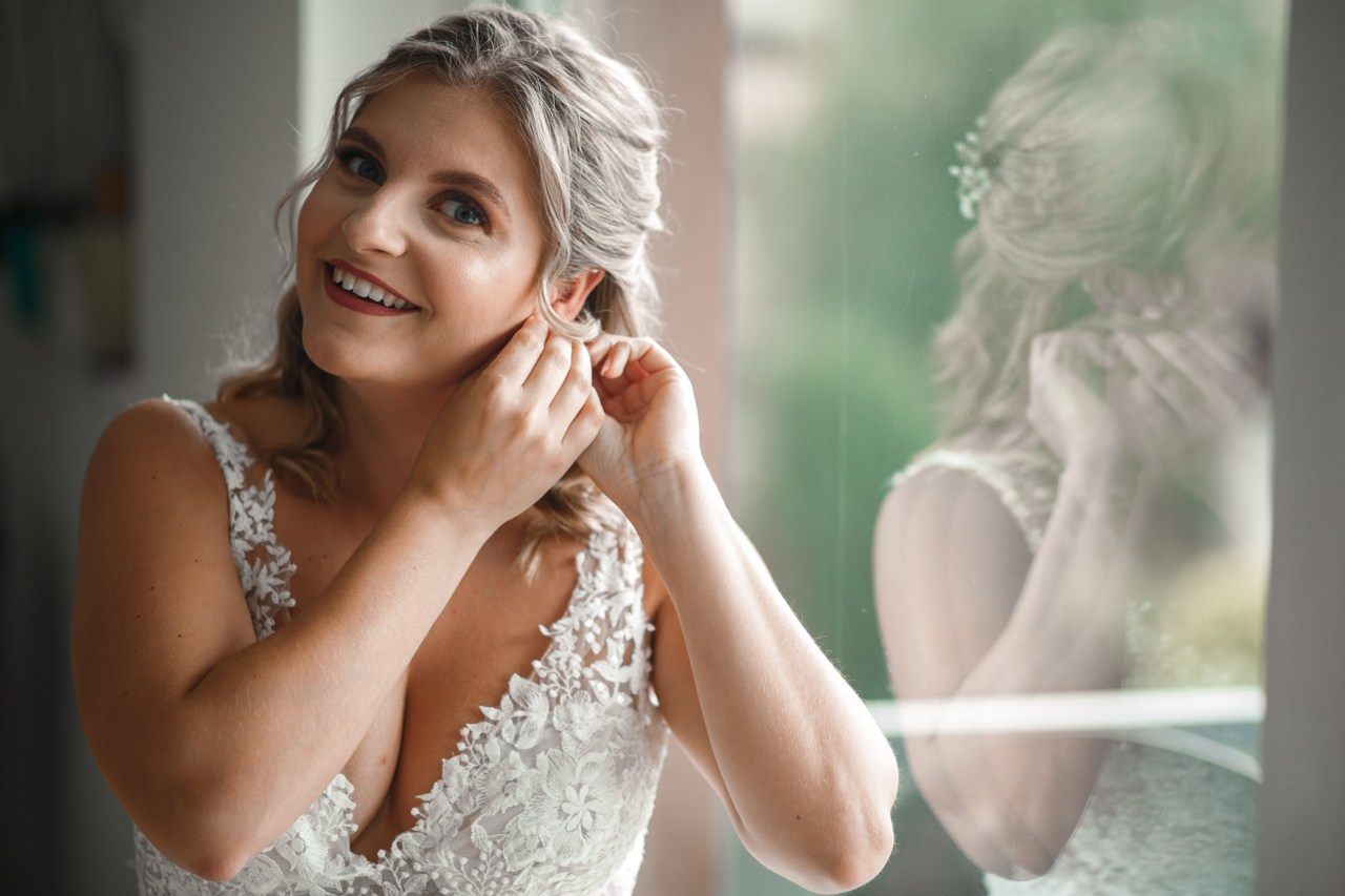 Kirchliche Hochzeit Rheinterrassen Karlsruhe – Noelia & Timo | Hochzeitsfotograf & Videograf