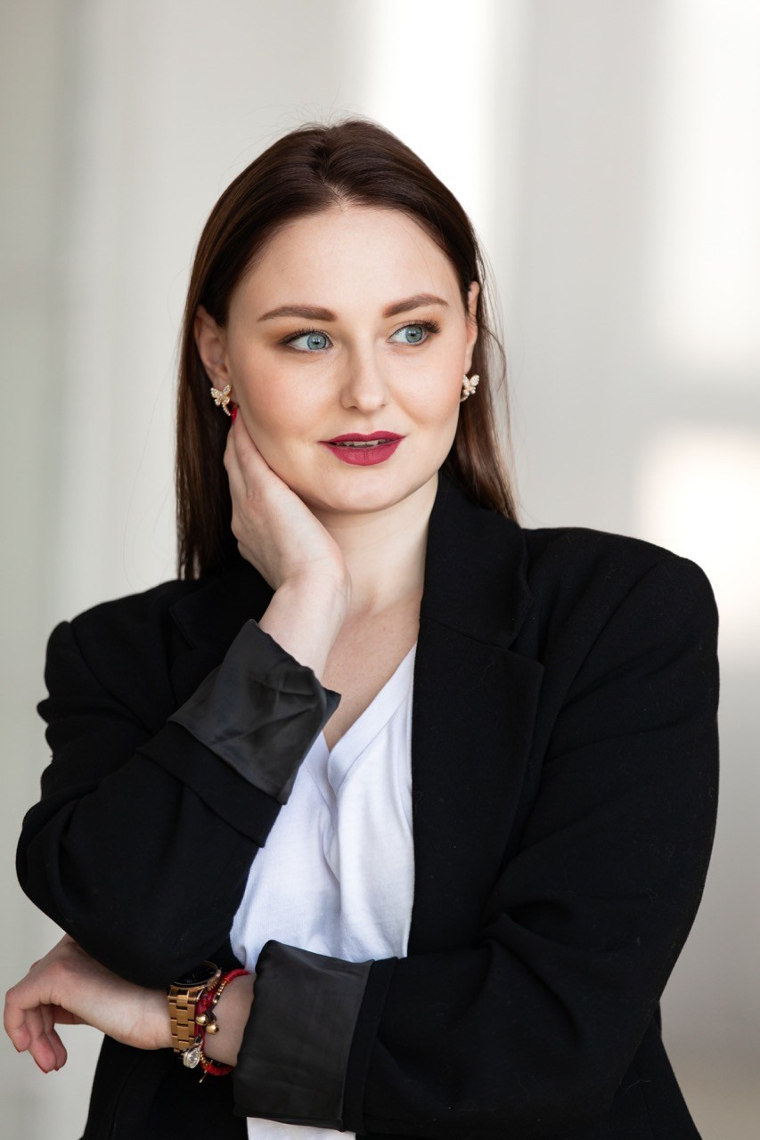 Dana Lišková - Portrétní a brandová fotografka Praha - focení portrétů Praha