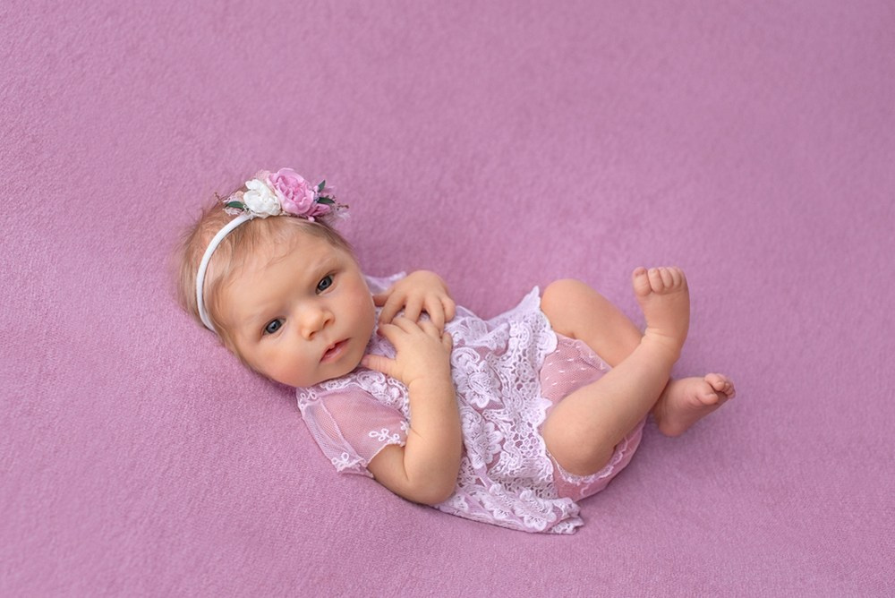 Sesja noworodkowa dla dziewczynki w Trójmieście - Natalia Lucko