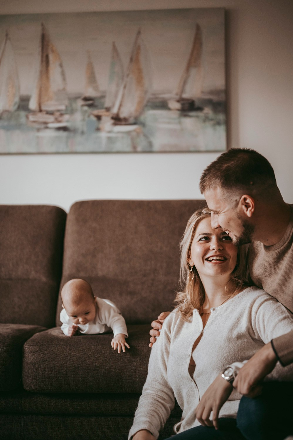 Porodicno fotografisanje sa bebom kod kuce / Ivana Miroslav i Nadica. Deciji i porodicni fotograf u Beogradu Oksana Skendzic