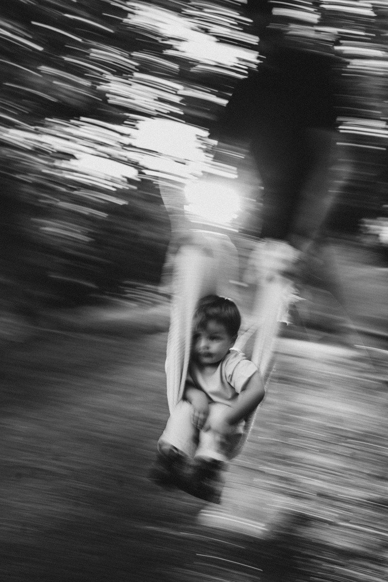 Aleksandra, Lazar, Marin i Leo / porodicno fotografisanje napolju. Deciji i porodicni fotograf u Beogradu Oksana Skendzic