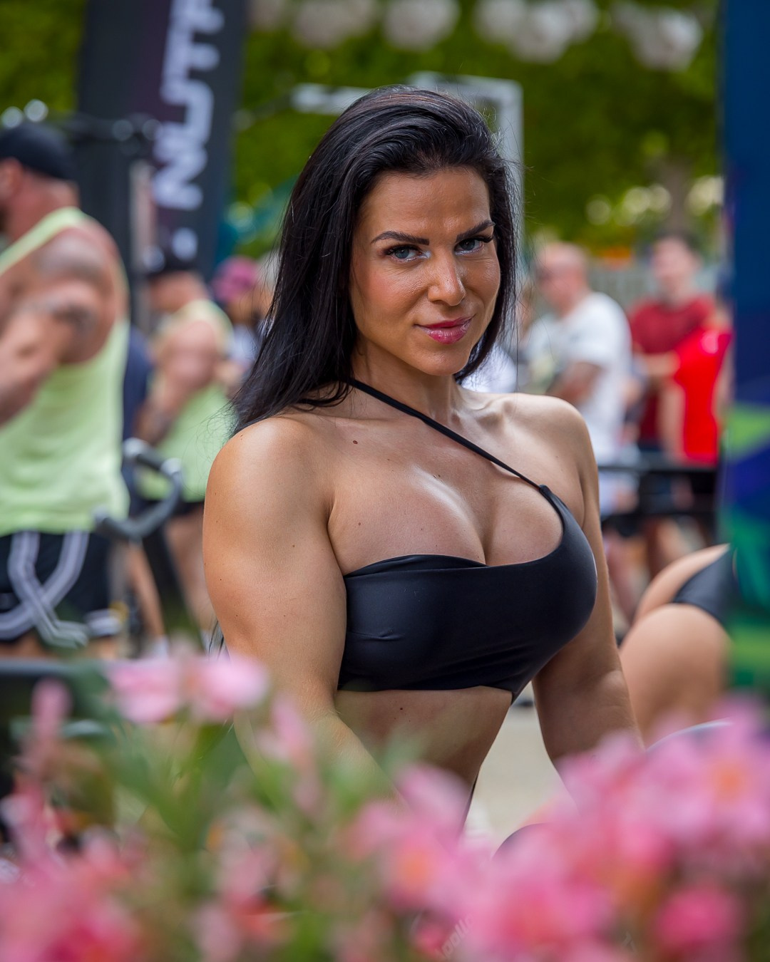 BEACH GIRLS. Fitness photography